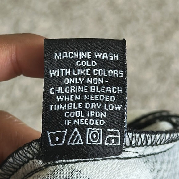 Coco Bianco Black and White Striped Blouse Size M - Picture 6 of 10